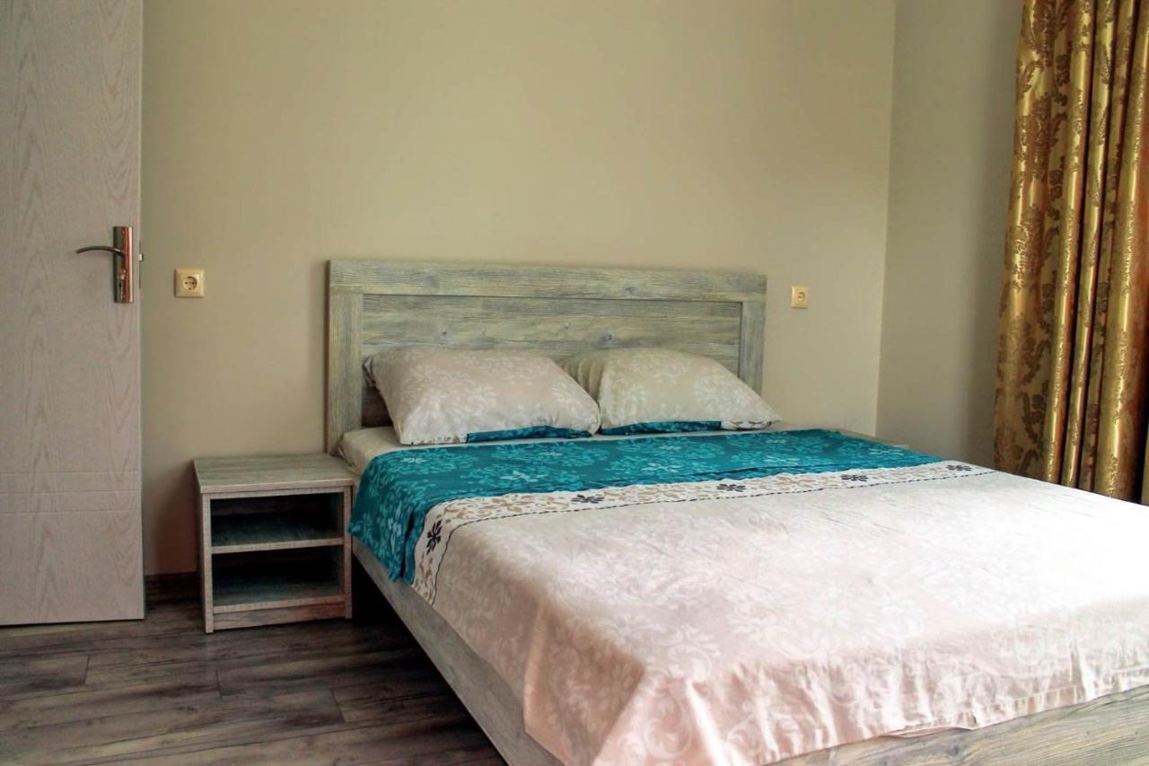 Tete Guest House Batumi Kültér fotó