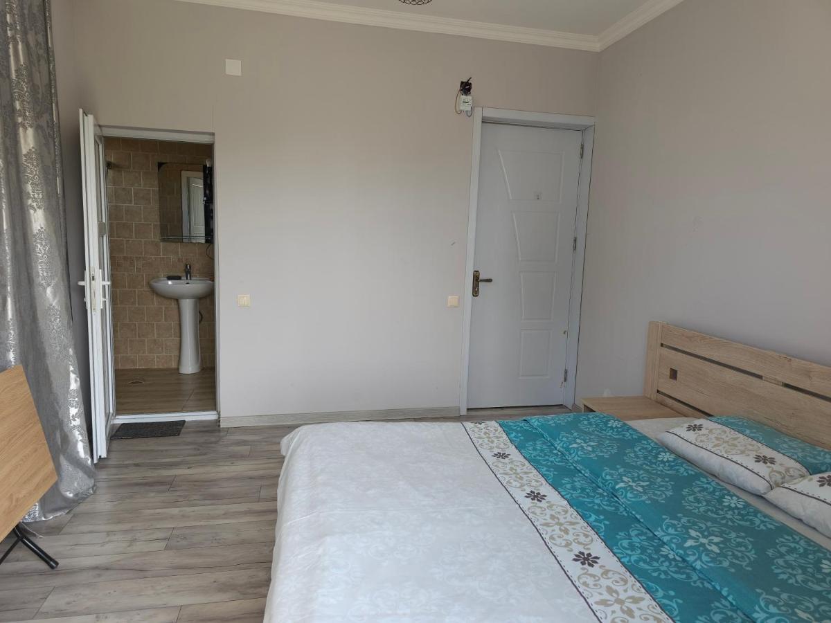 Tete Guest House Batumi Kültér fotó